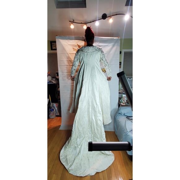 Off White Bridal Wedding Cloak Coat Jacket with Train Lace Sleeves Size 1XL - Picture 1 of 16